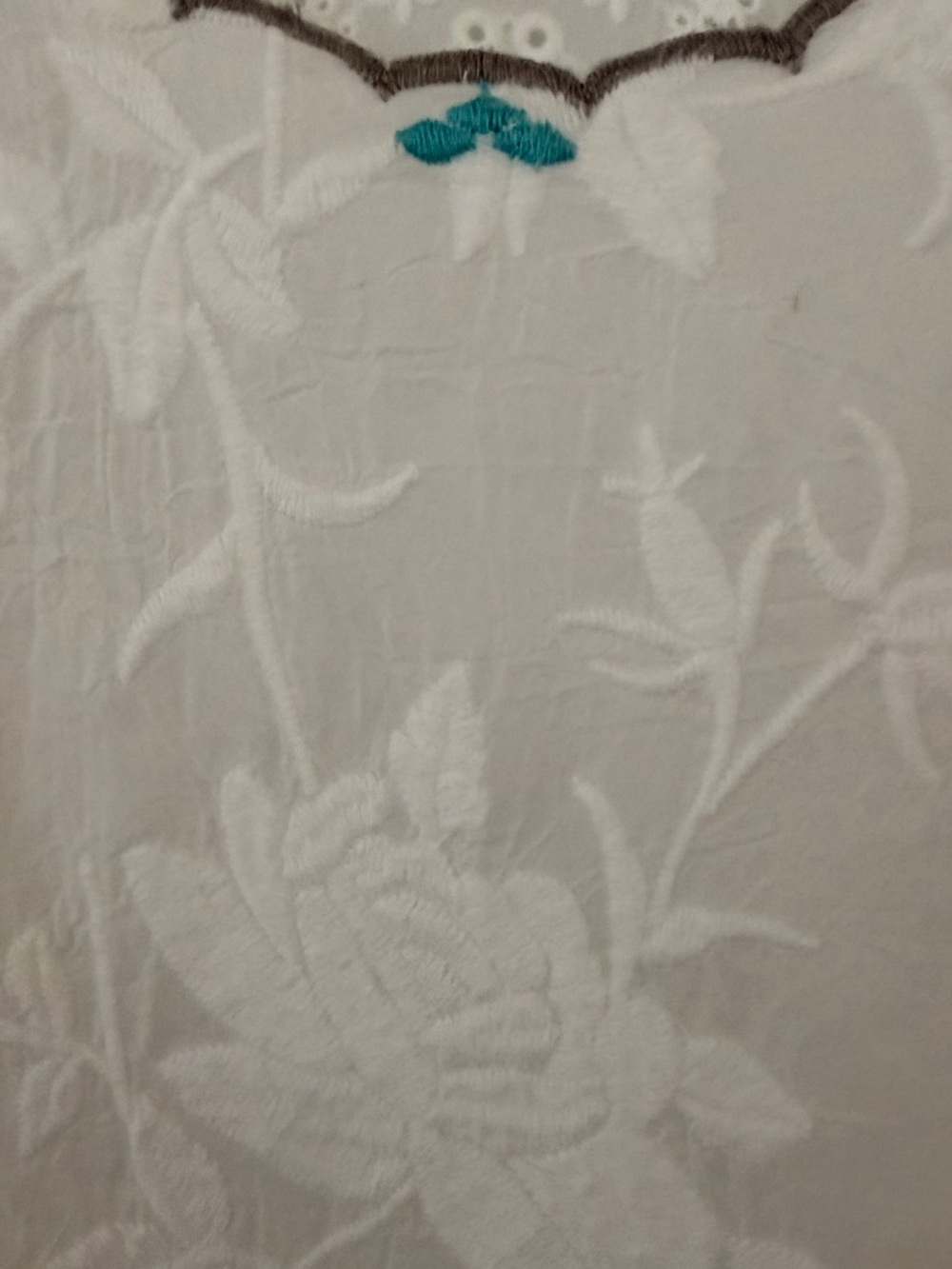Johnny Was White Embroidered Cotton Tunic with Teal & Gray Trim - Picture 3 of 3